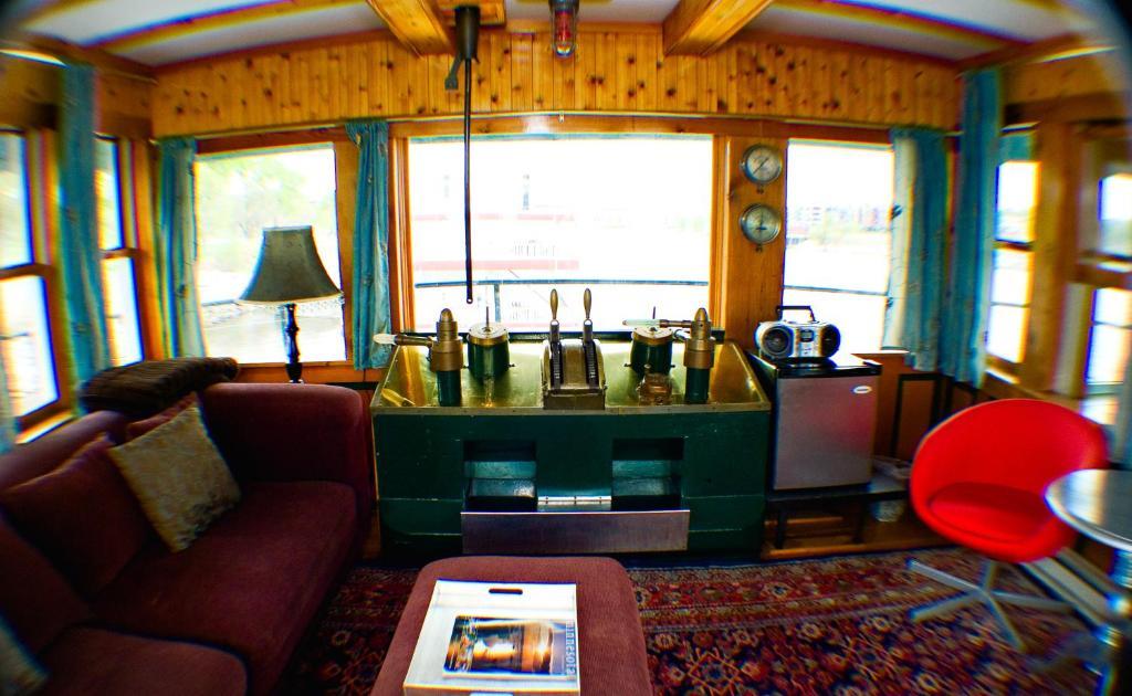 Bed and Breakfast The Covington Houseboat Saint Paul Pokój zdjęcie